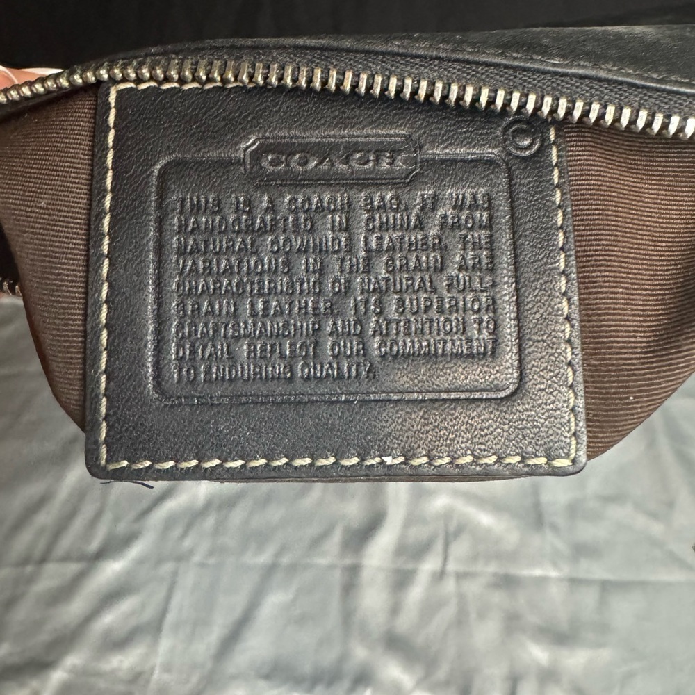 Coach Black and Brown Leather woman’s wallet. - Picture 5 of 6